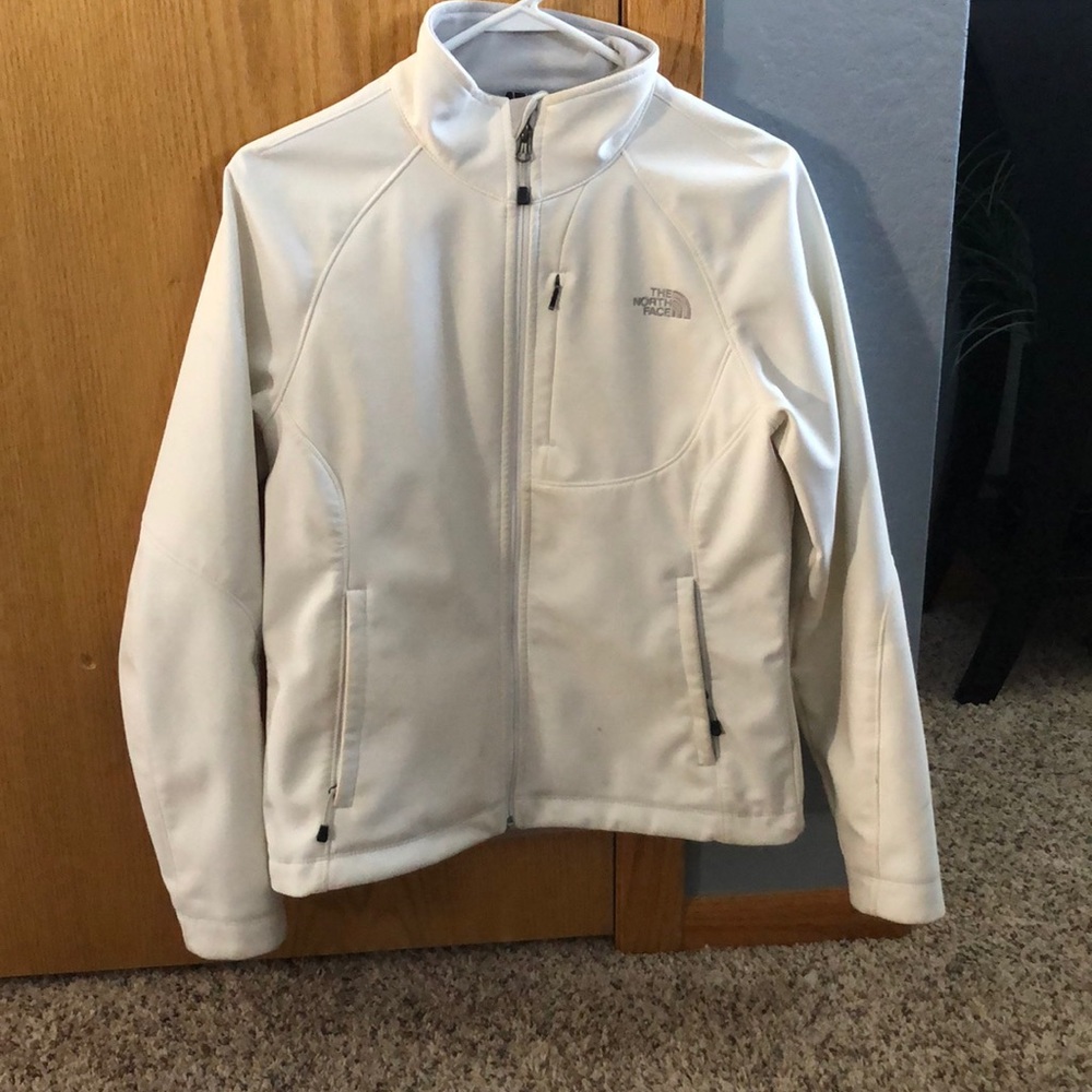 Women’s Soft shell North Face jacket